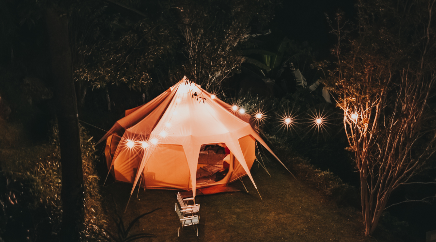 Glamping Getaways: Luxury Camping Experiences in Picturesque Settings